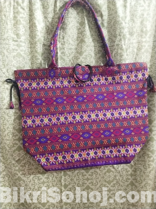Tote bag